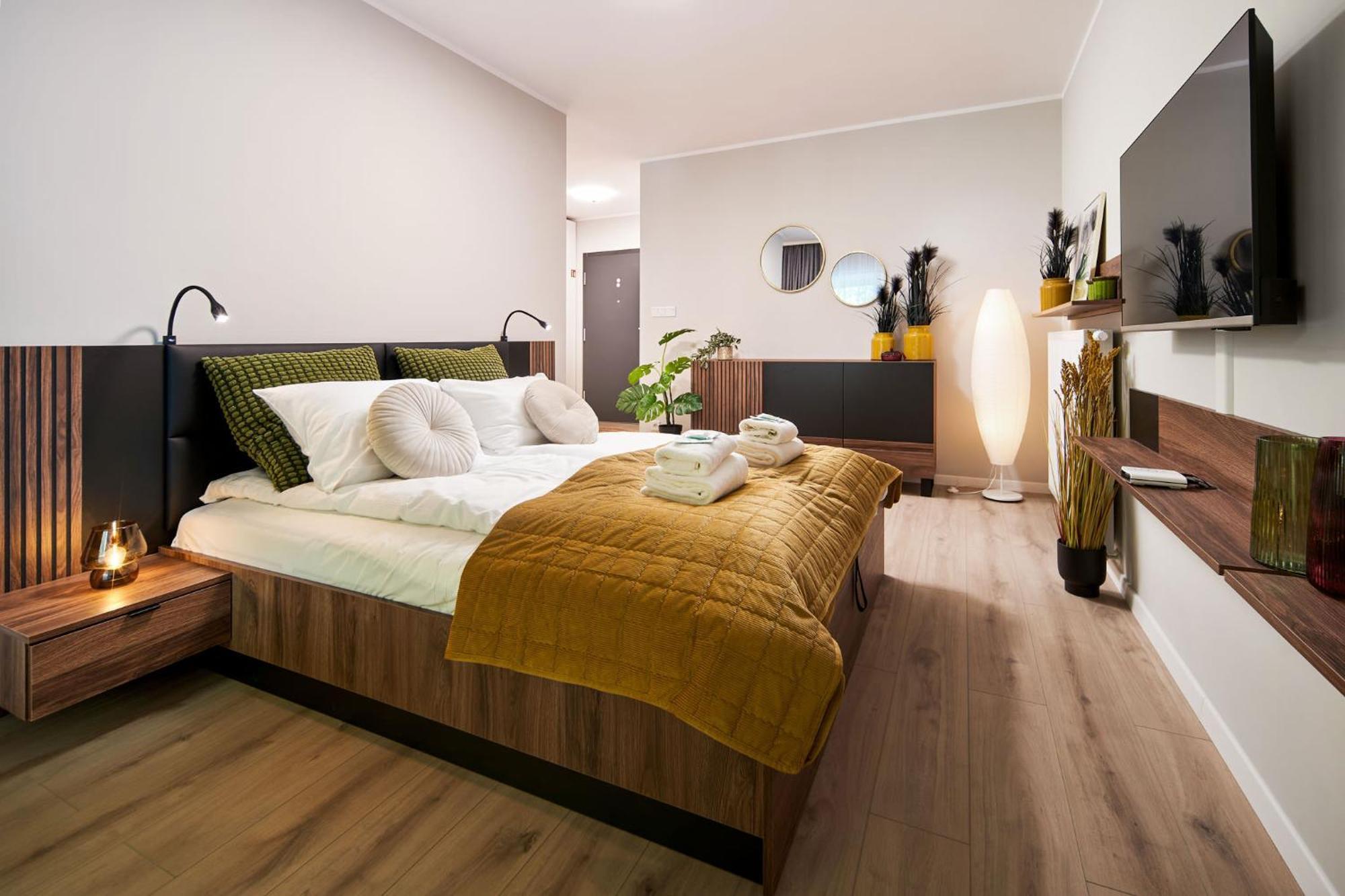 Symphony City Square Aparthotel Aparthotel *